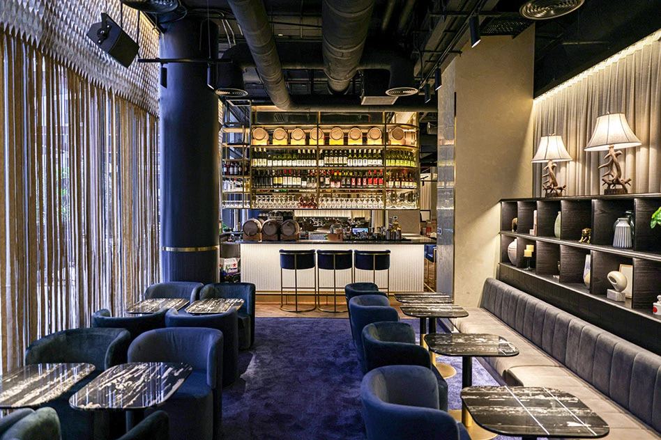 Bar & Lounge Interior Design